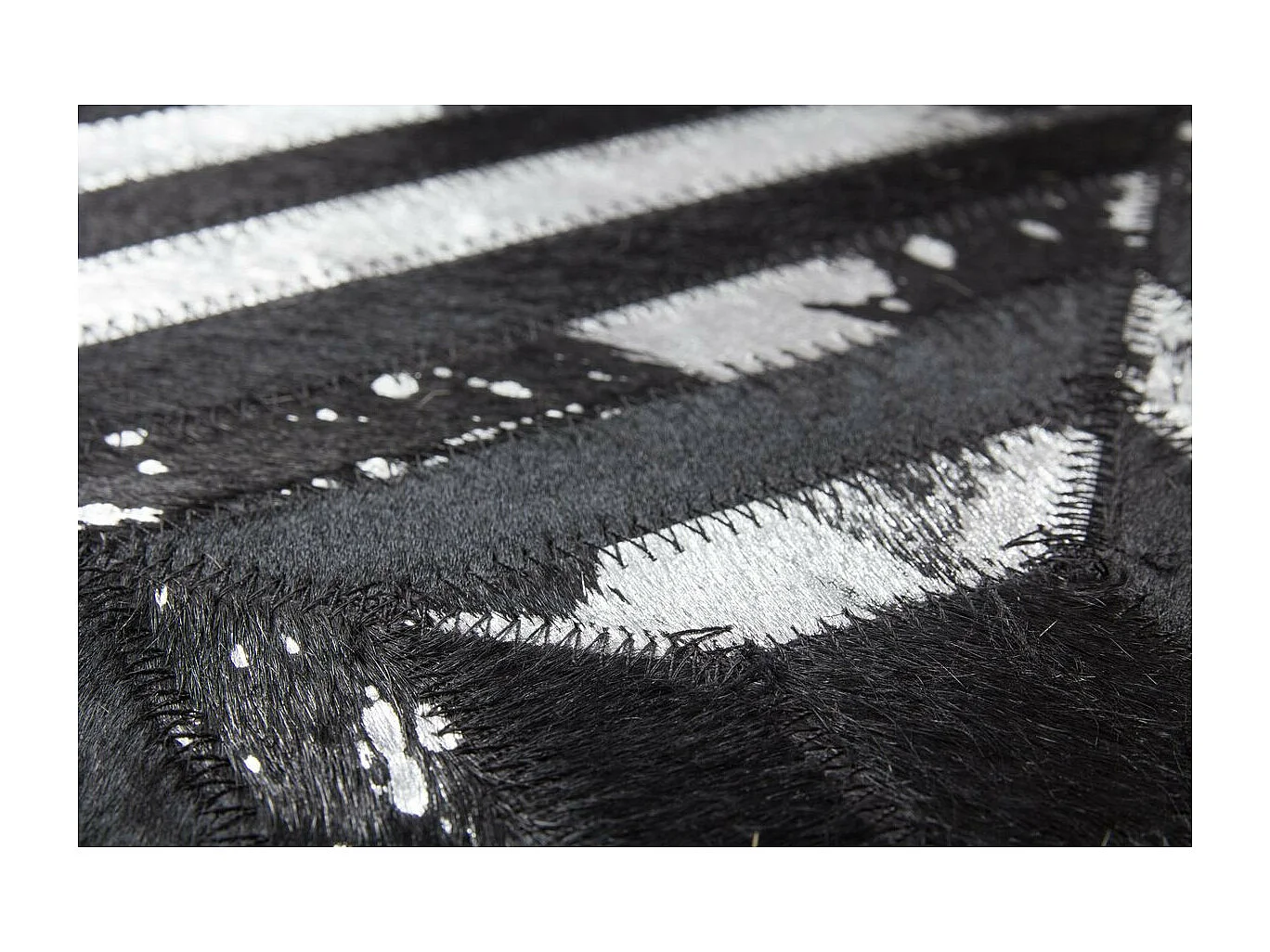 Tapis en Cuir Fait Main "Spark" Noir & Argent 80 x 150 cm