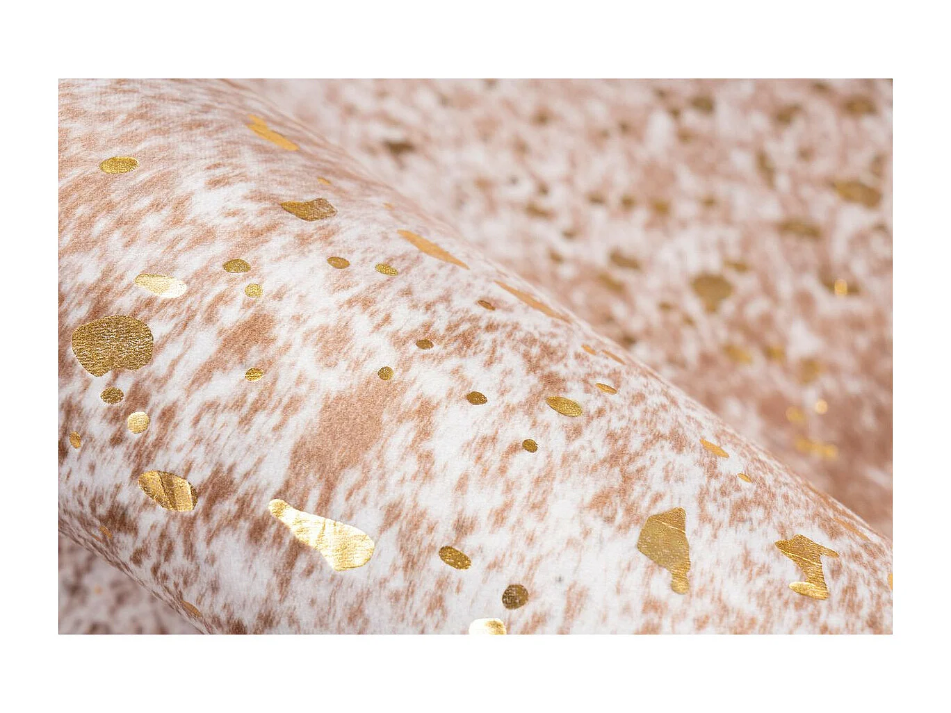 Tapis Imitation Fourrure "Western" Or & Marron Clair 160 x 220 cm