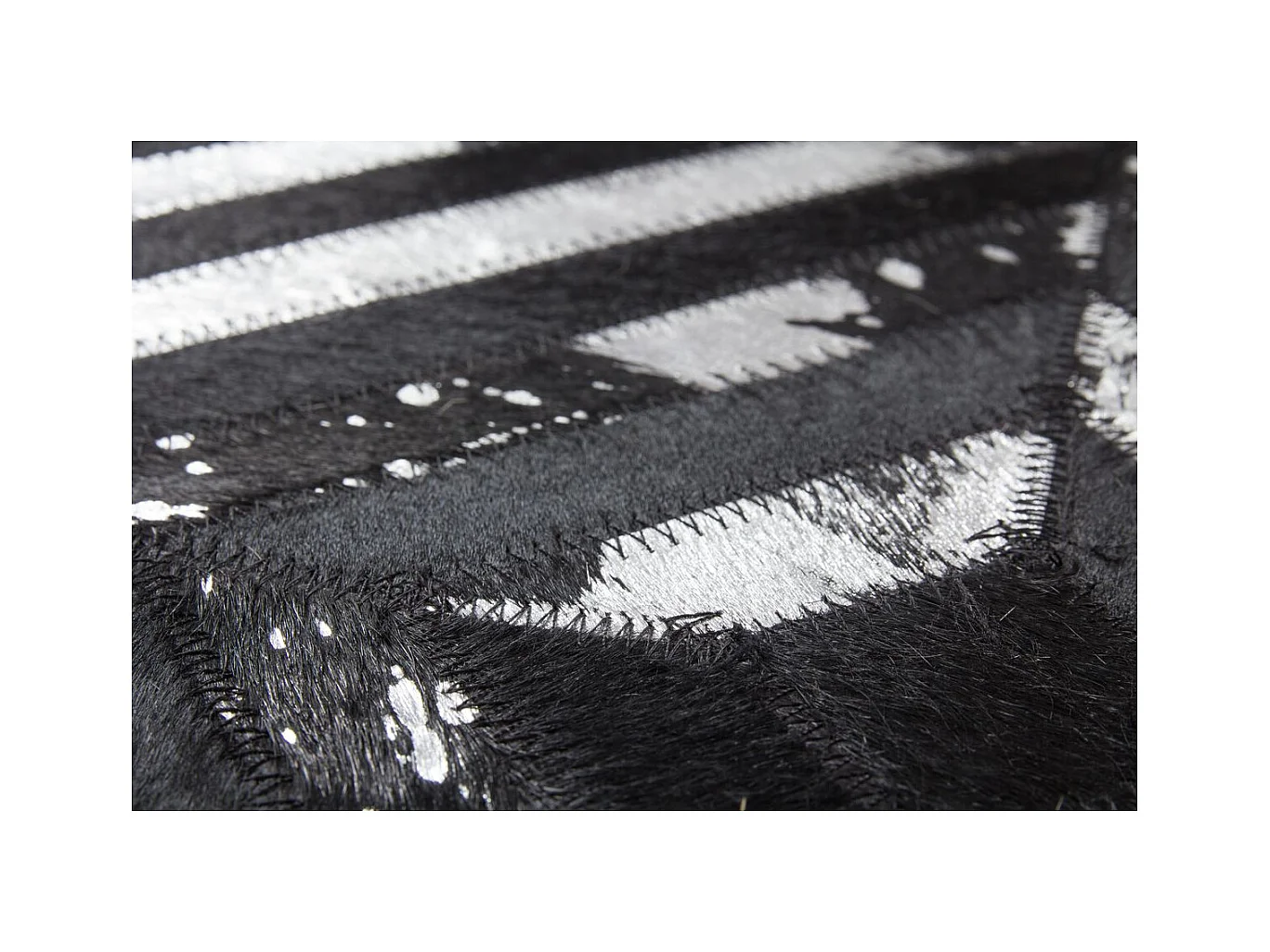 Tapis en Cuir Fait Main "Spark" Noir & Argent 160 x 230 cm