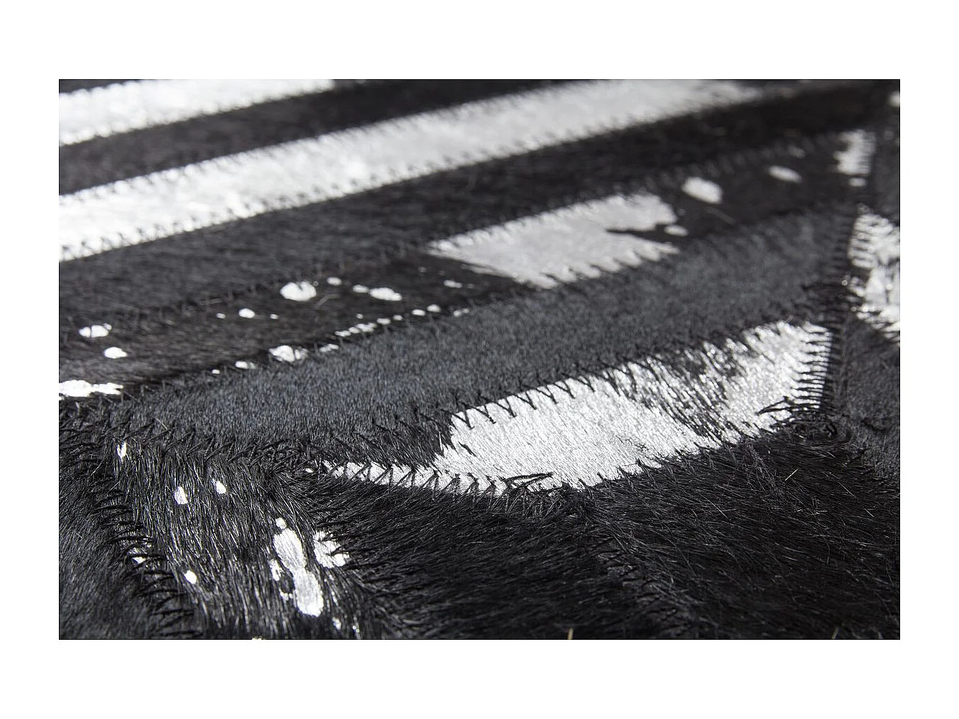 Tapis en Cuir Fait Main "Spark" Noir & Argent 160 x 230 cm