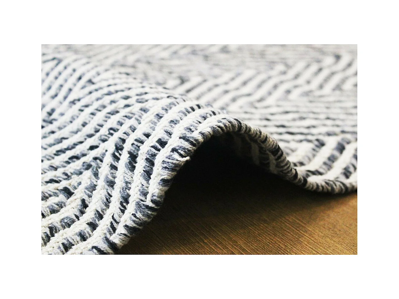 Tapis Rayé Fait Main "Aperitif" Gris 160 x 230 cm