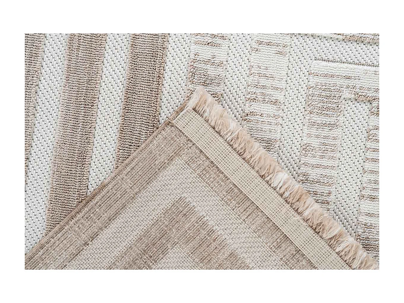 Tapis Tissé Géométrique "Sarai" Marron & Beige 120 x 170 cm