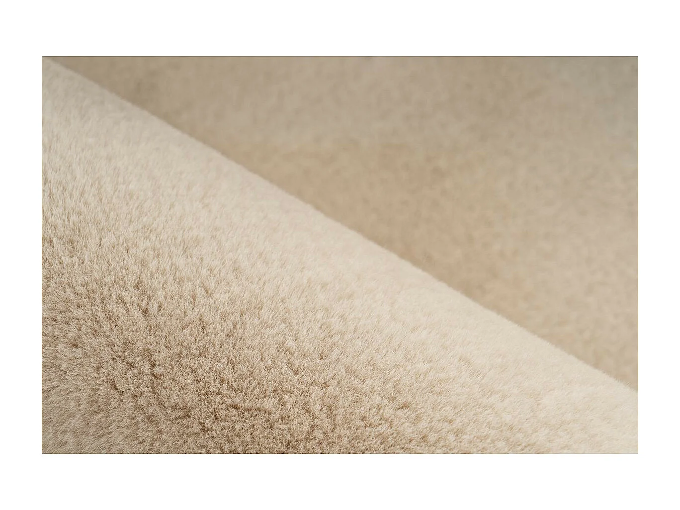 Tapis Uni Doux à Poils Longs "Rabbit" Ivoire 120 x 170 cm