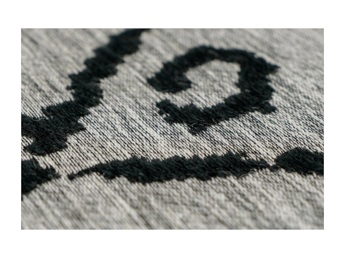 Tapis Jacquard Rétro "River" Gris & Noir 120 x 170 cm