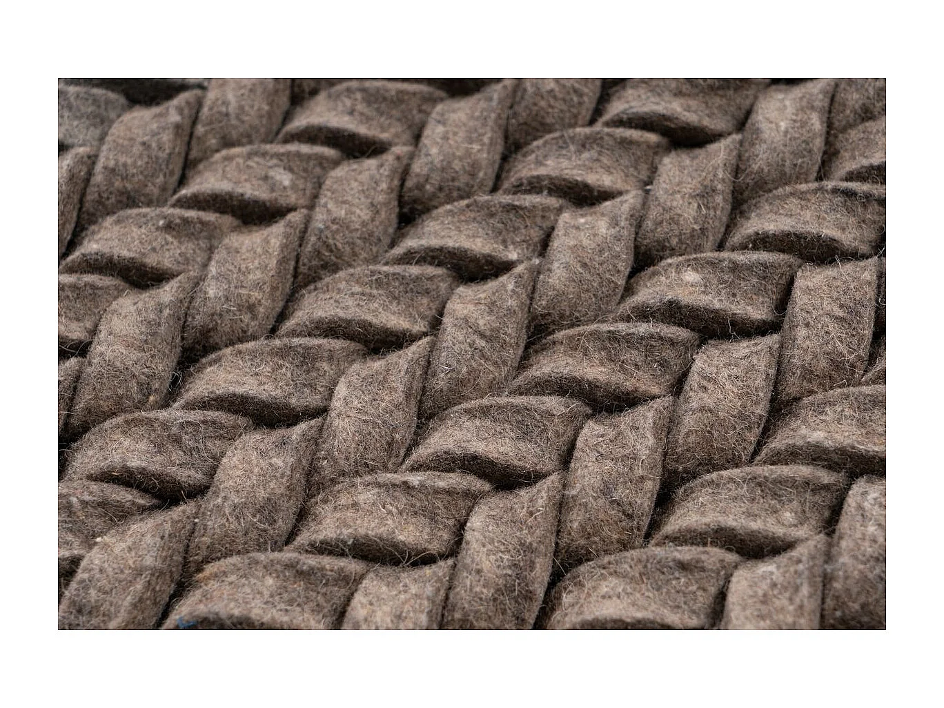 Tapis en Laine Tissé à la Main "Robbie" Taupe 80 x 150 cm