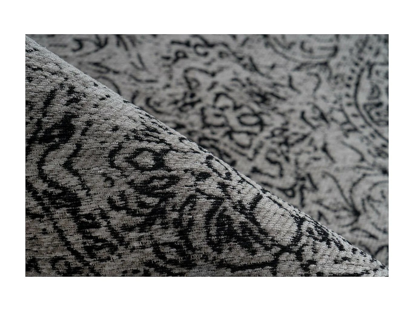 Tapis Vintage à Poils Courts "Iglesia" Gris & Noir 80 x 150 cm