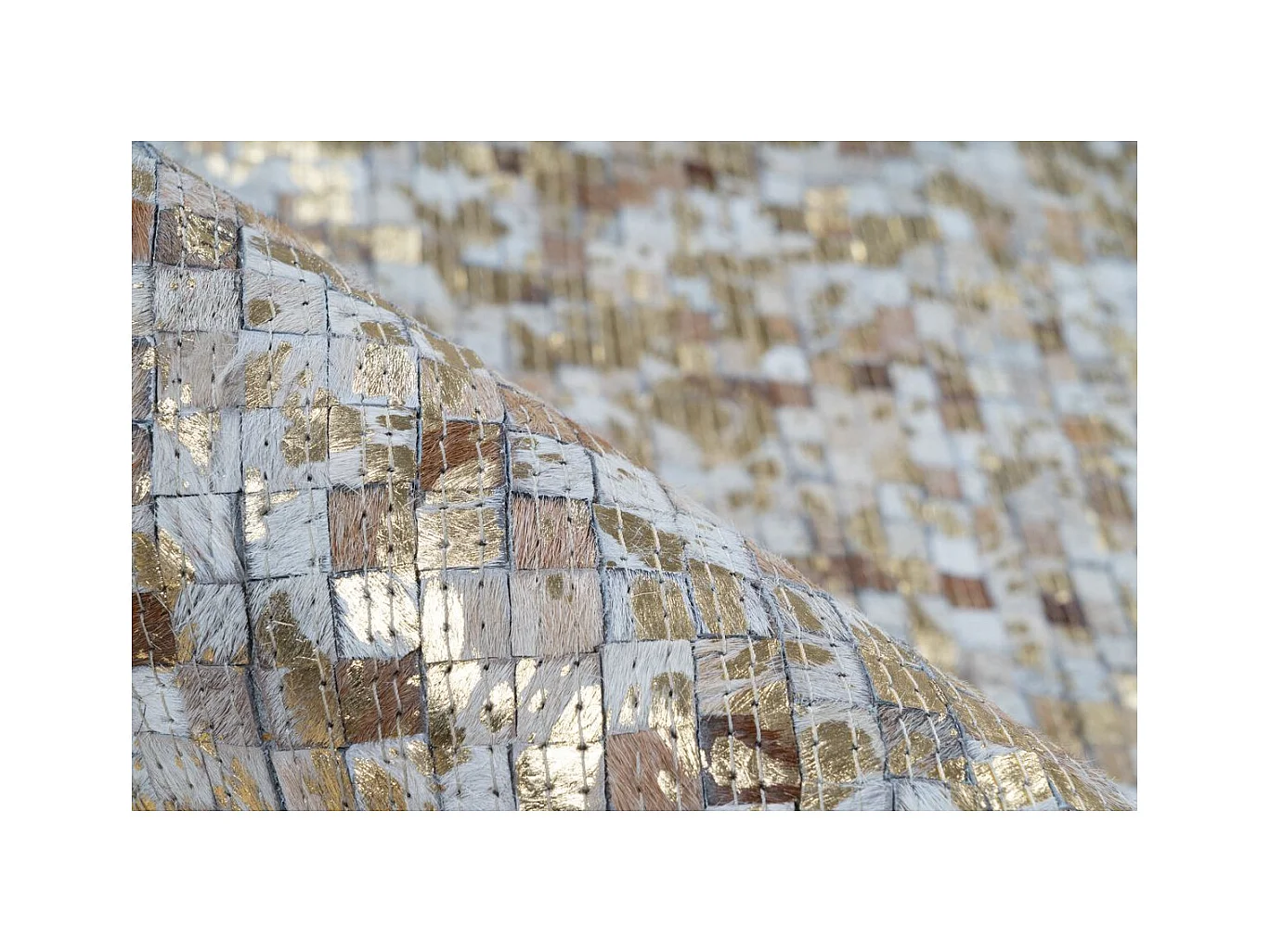 Tapis en Cuir Fait Main "Finish" Beige & Or 200 x 290 cm