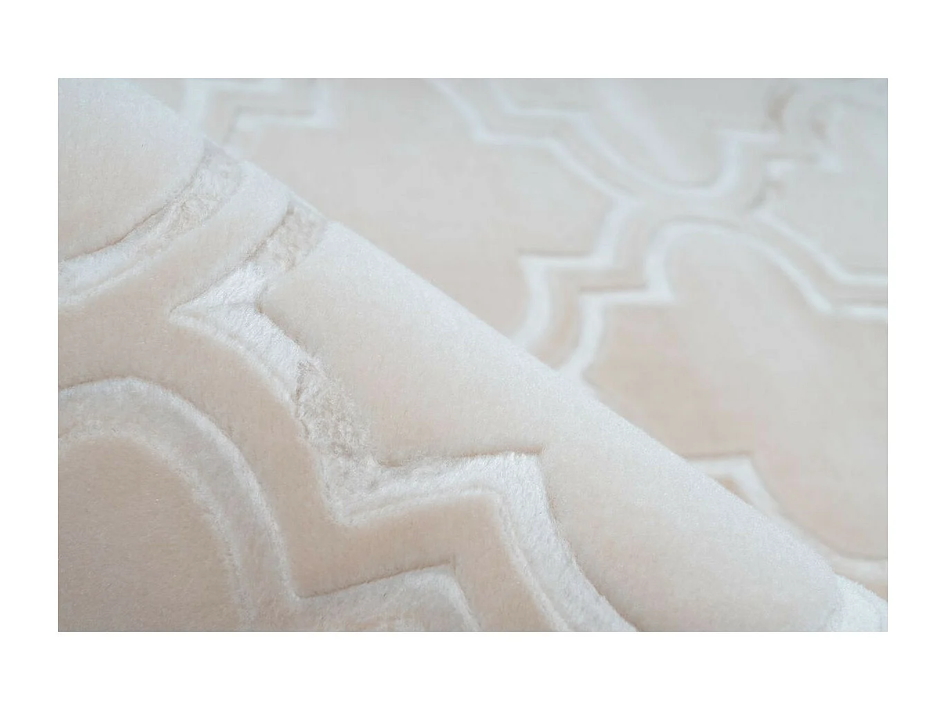 Tapis Vintage Fait Main "Monroe I" Crème 160 x 230 cm