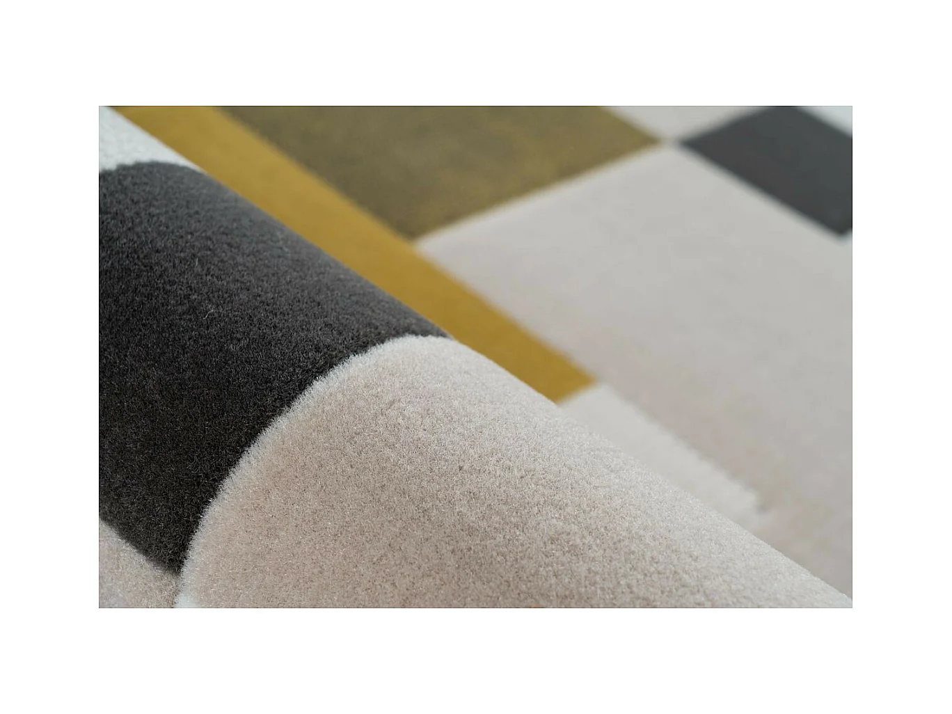 Tapis Géométrique à Poils Courts "Esperanto II" Crème & Vert 200 x 290 cm