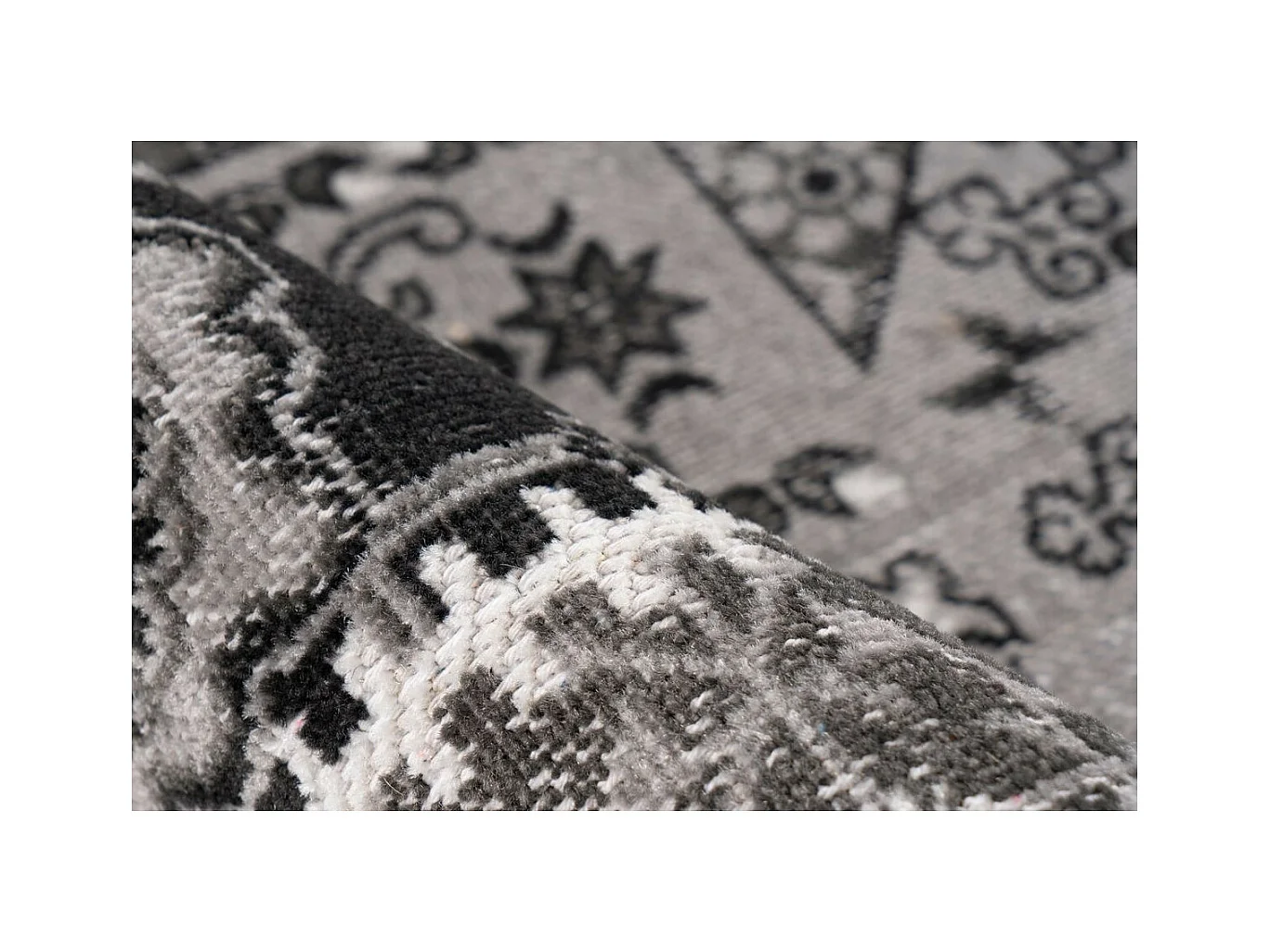 Tapis Patchwork à Poils Courts "Ariya" Gris 160 x 230 cm