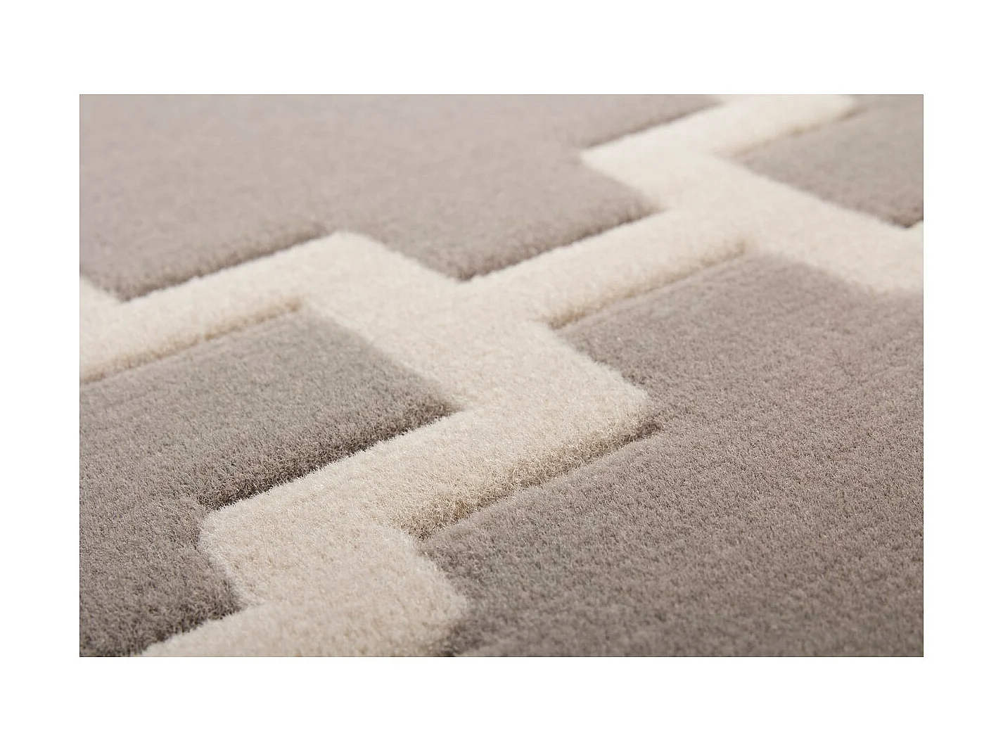 Tapis Imprimé Losange à Poils Courts "Lina" Taupe 80 x 300 cm