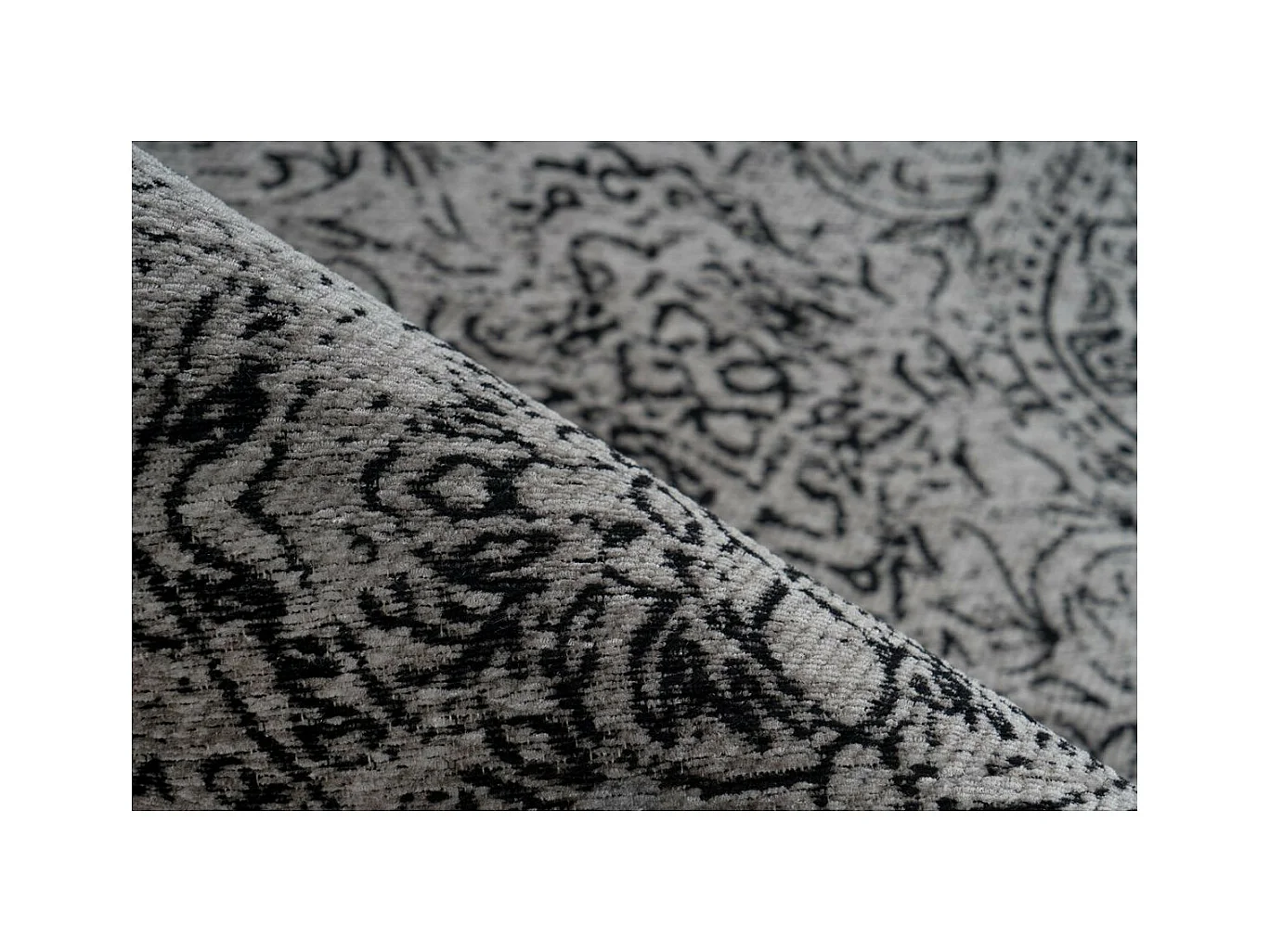 Tapis Vintage à Poils Courts "Iglesia" Gris & Noir 160 x 230 cm