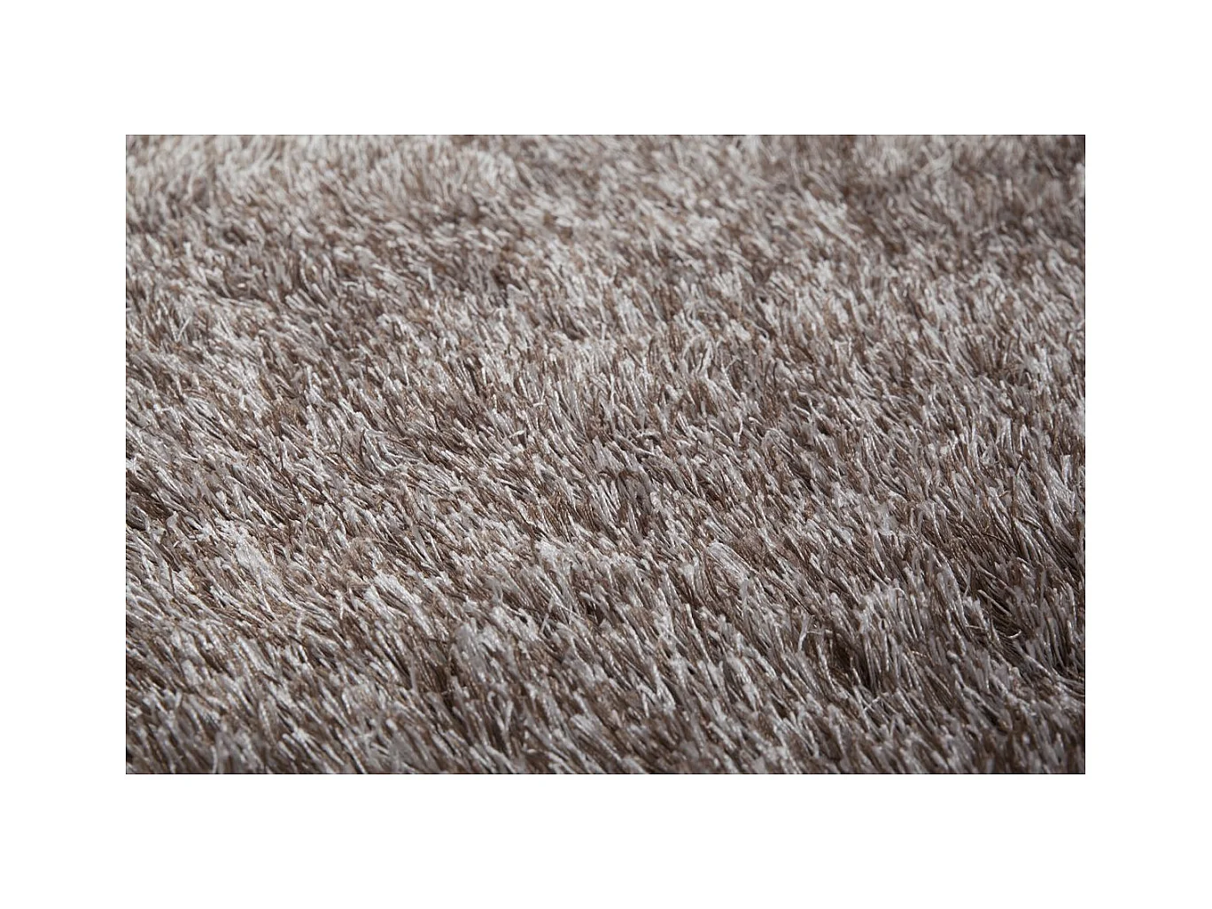 Tapis Shaggy Fait Main "Diamond" Taupe 80 x 150 cm