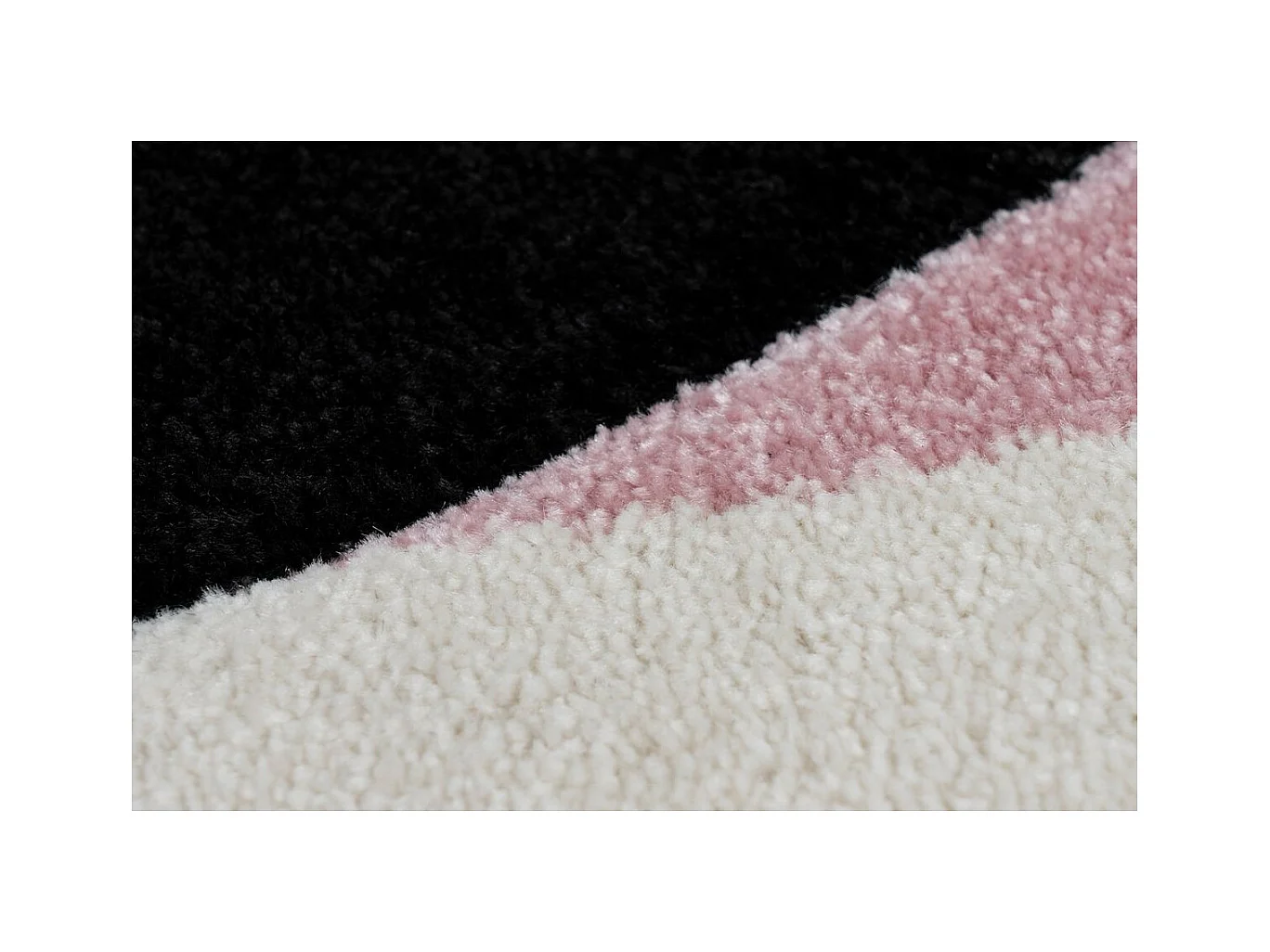 Tapis de Chambre Enfant Pingouin "Gidya" Rose 120 x 170 cm