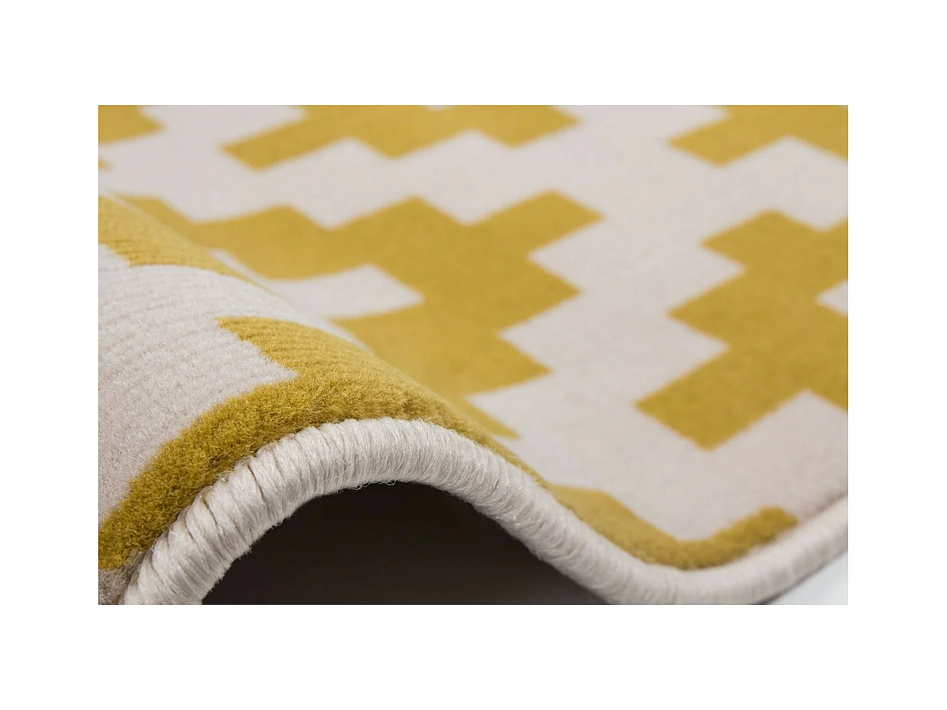 Tapis Géométrique à Poils Courts "Now III" Or 80 x 150 cm