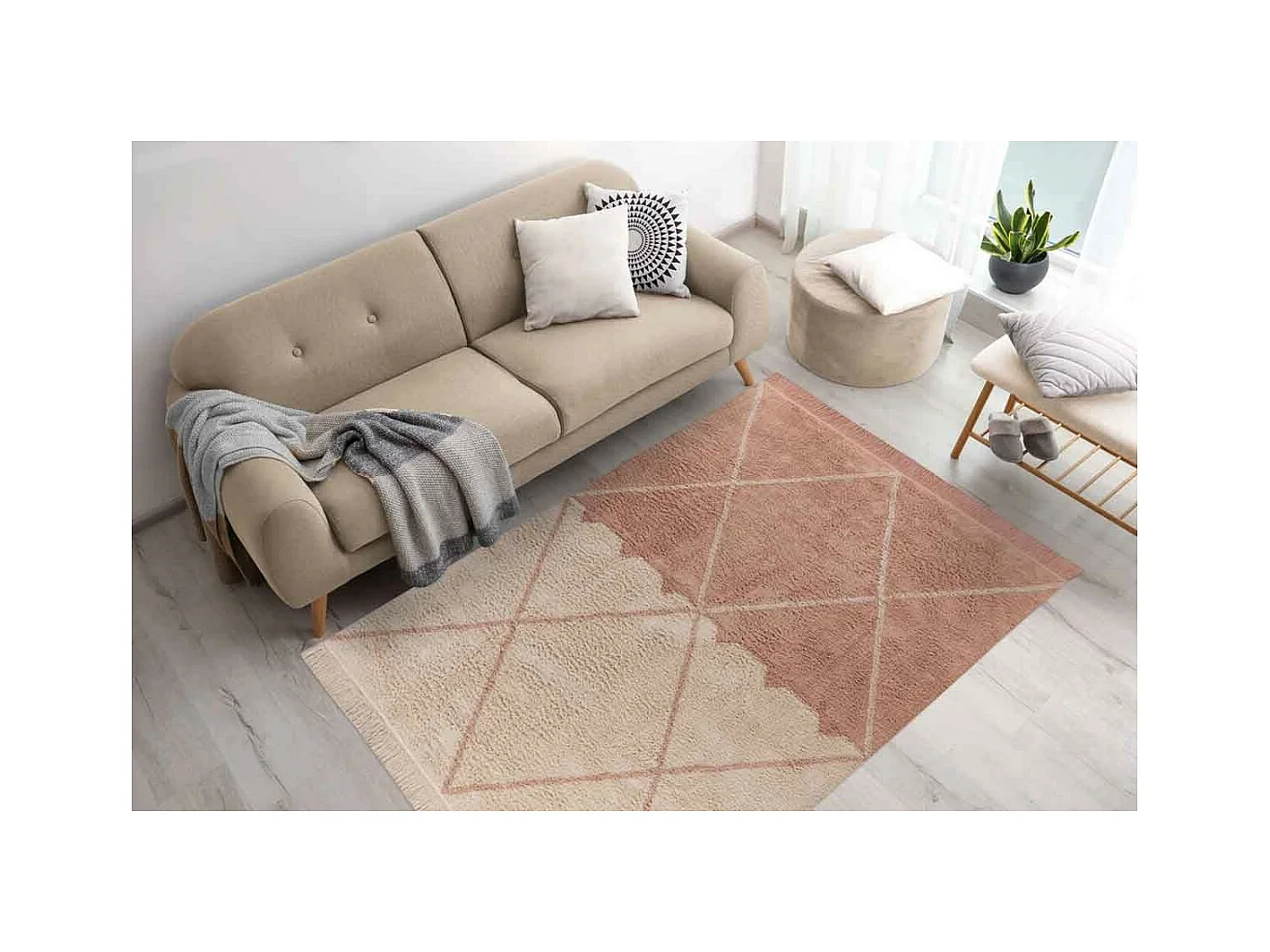 Tapis Tufté à la Main Ethnique "Mylen II" Beige & Rose 160 x 230 cm