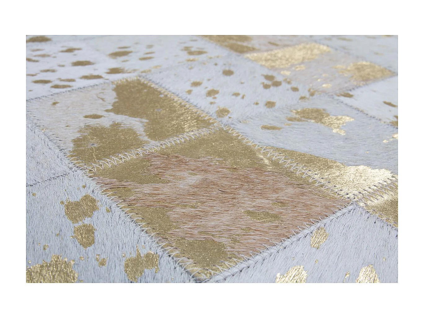 Tapis en Cuir Effet Mosaïque "Lavish" Ivoire & Or 120 x 170 cm