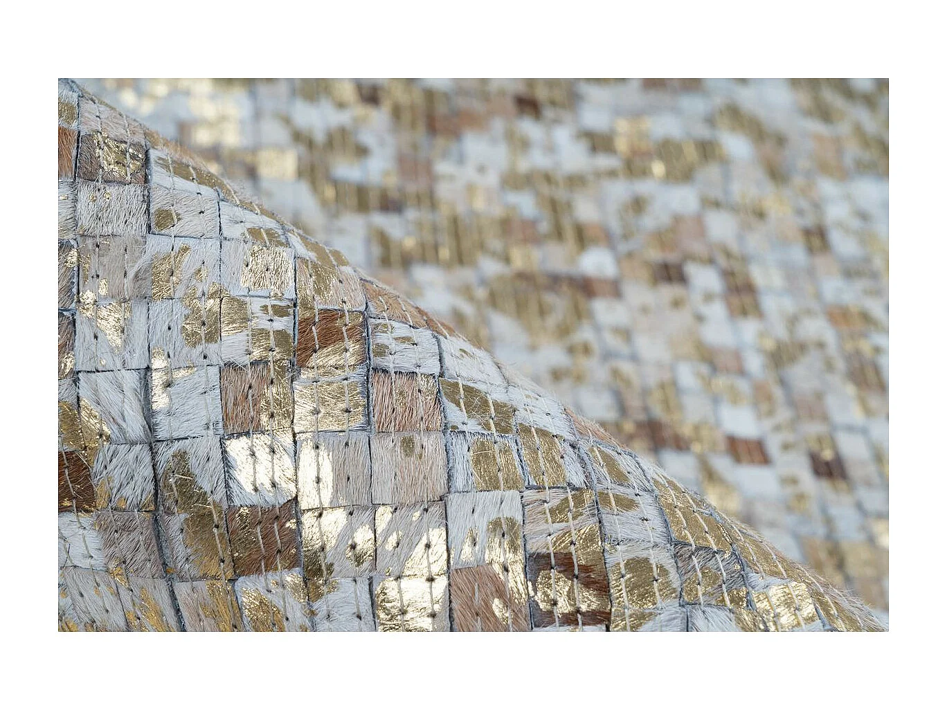 Tapis en Cuir Fait Main "Finish" Beige & Or 80 x 150 cm