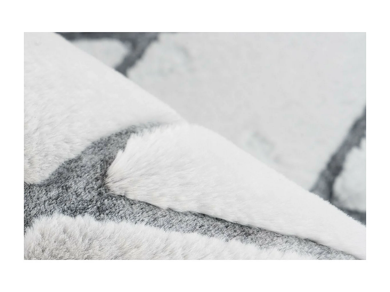 Tapis Shaggy Géométrique "Vivica" Blanc & Anthracite 80 x 150 cm