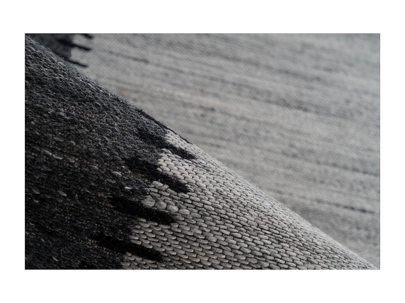 Tapis Imprimé à Poils Courts "Phoenix" Gris 120 x 170 cm