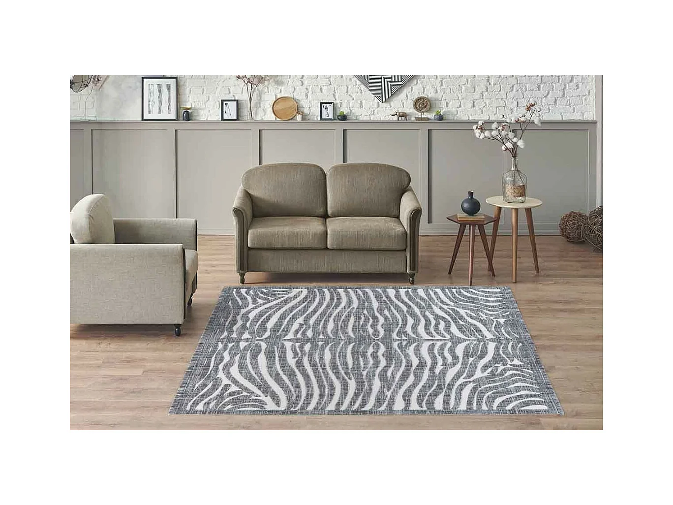 Tapis Tissé Ethnique à Poils Courts "Sarai II" Gris 80 x 150 cm