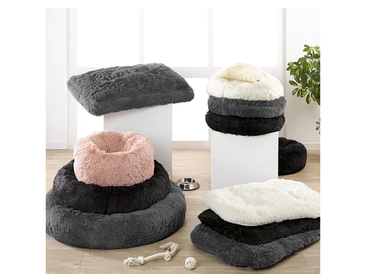 Coussin pour Chien & Chat "Fluffy" 55cm Noir