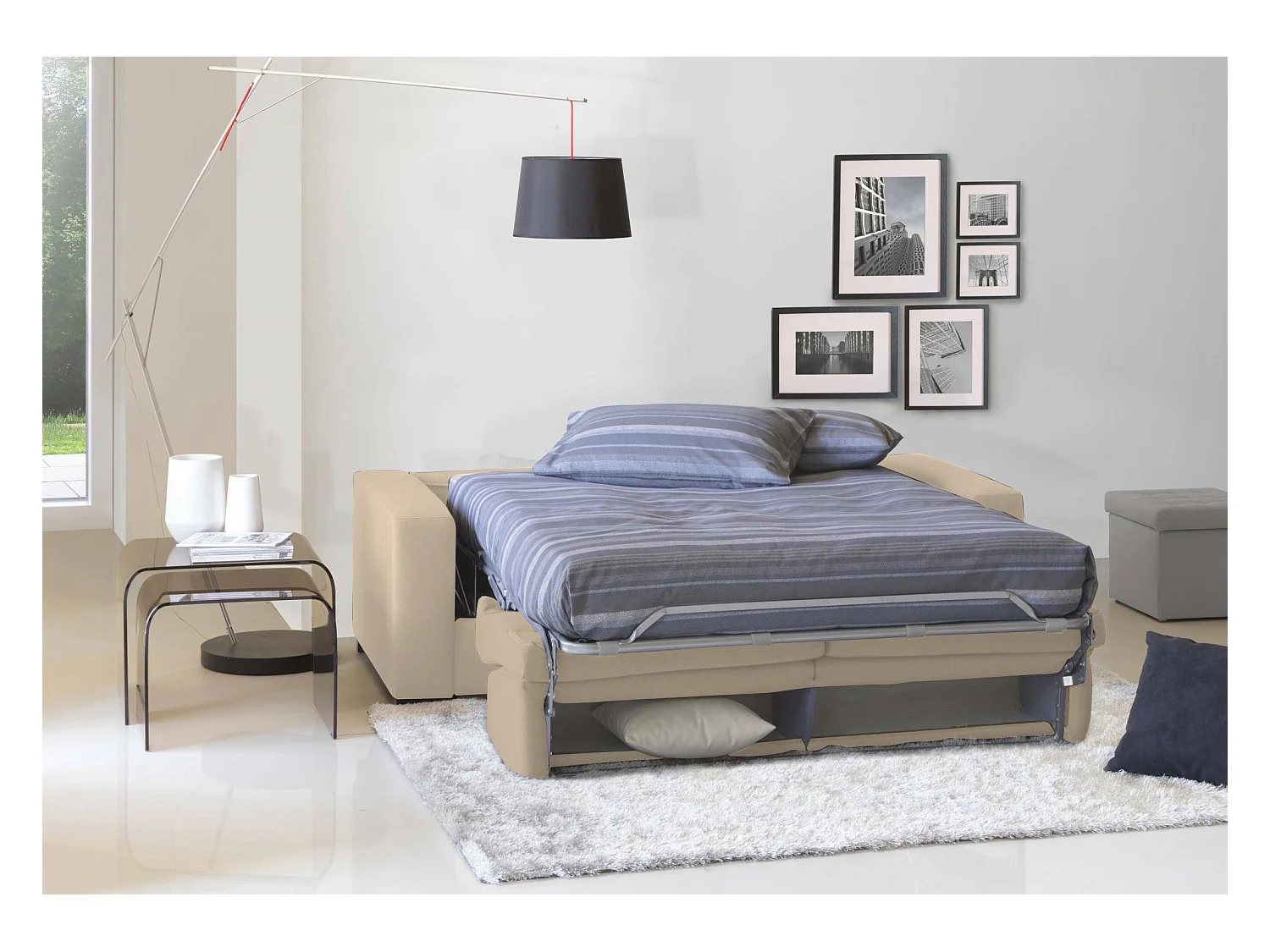 Dababo slaapbank, 2-zitsbank, 100% Made in Italy, woonkamerbank met draaibare opening, in gewatteerde stof, met slanke armleuningen, 160x95h90 cm, Beige