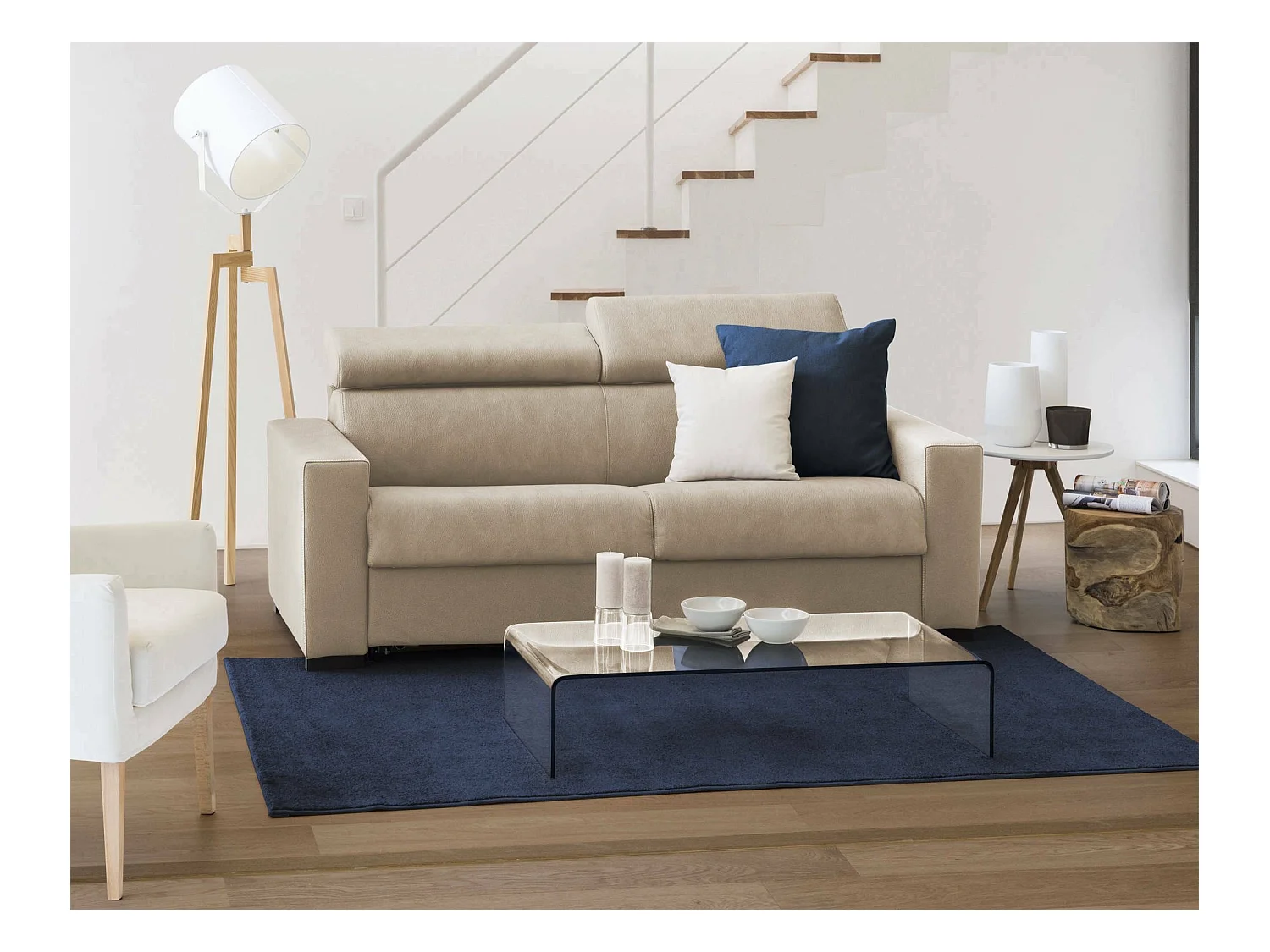 Daara slaapbank, 3-zitsbank, 100% Made in Italy, woonkamerbank met draaibare opening, met verstelbare hoofdsteunen en slanke armleuningen, 200x95h85 cm, Beige