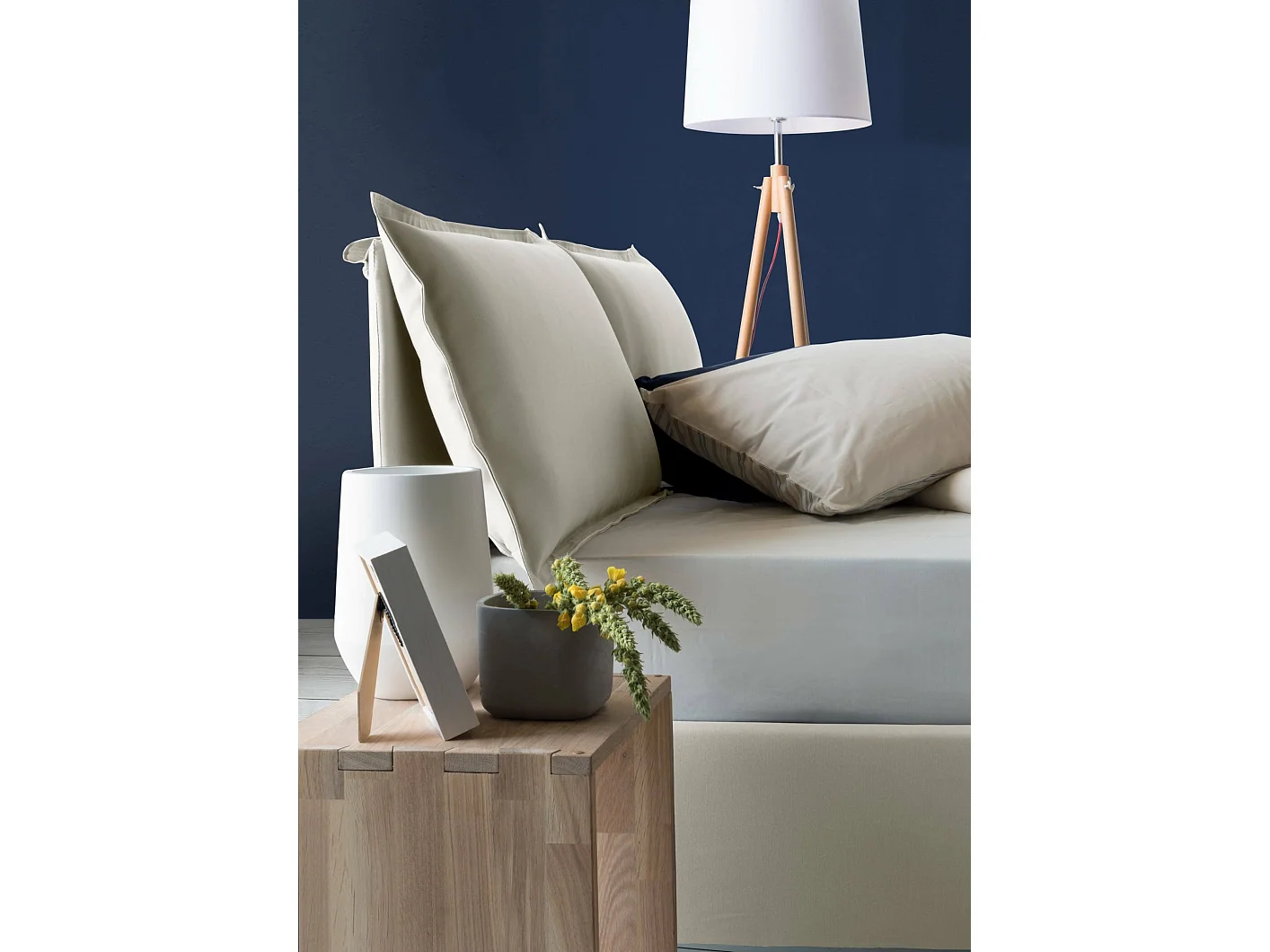 Letto Alla Francese Askari, Sfoderabile Made in Italy, 155x205 cm Beige