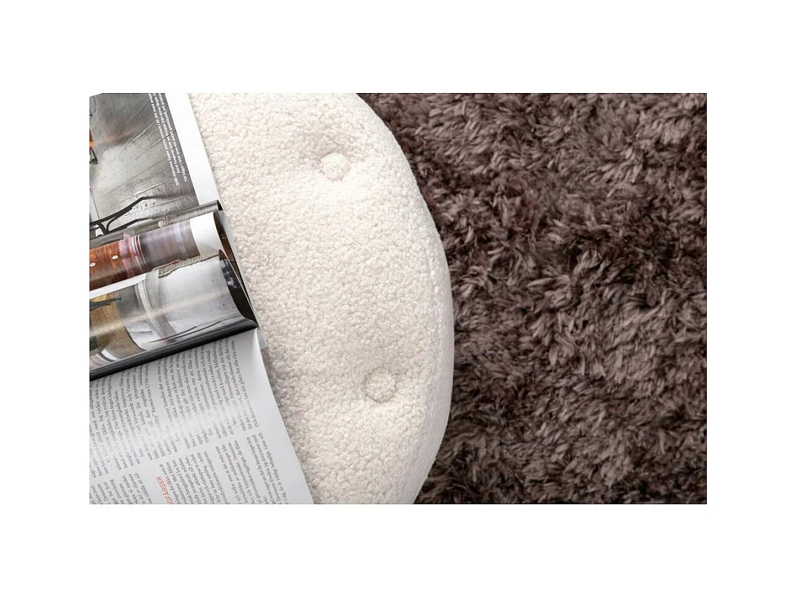 Benjamin poef, hocker Ø55cm teddystof wit.