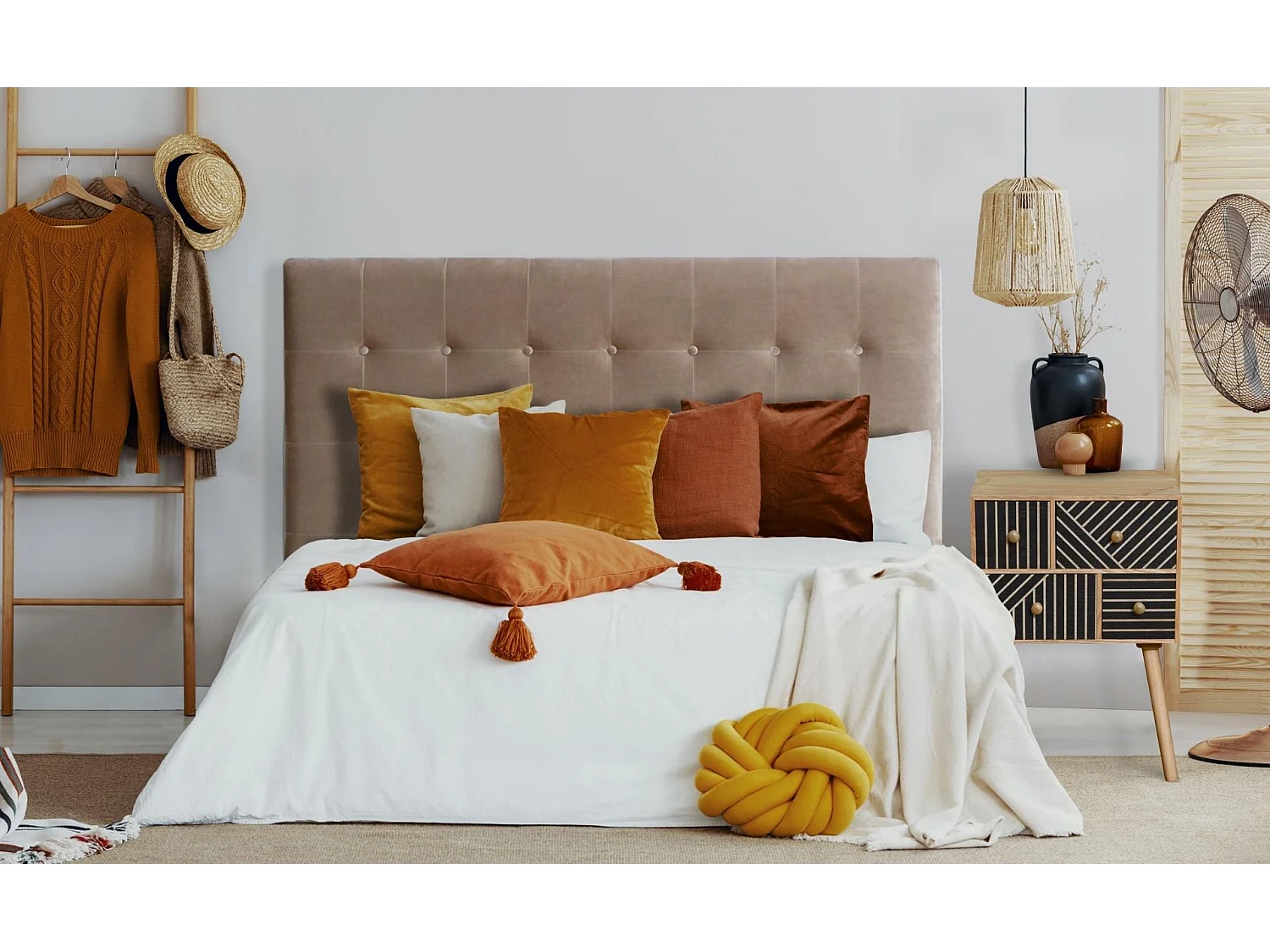 Tête de Lit Capitonnée en Velours "Amor" 160cm Taupe
