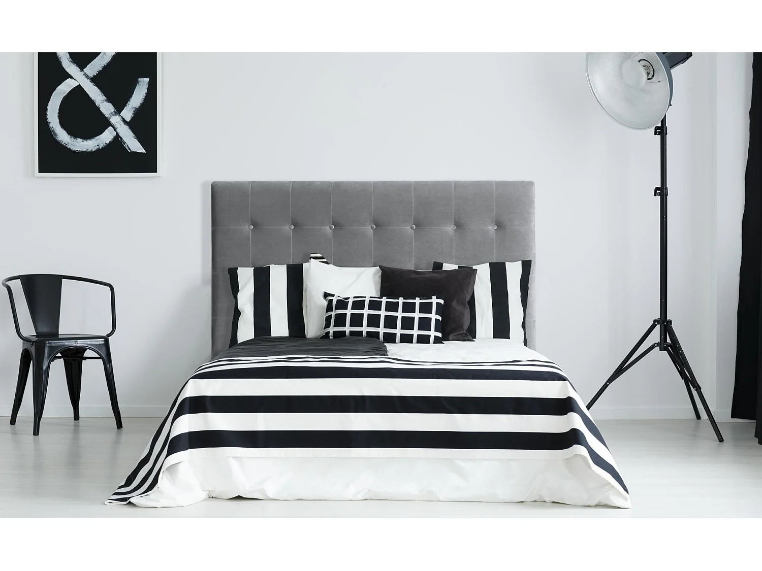 Tête de Lit Capitonnée en Velours "Amor" 160cm Argent