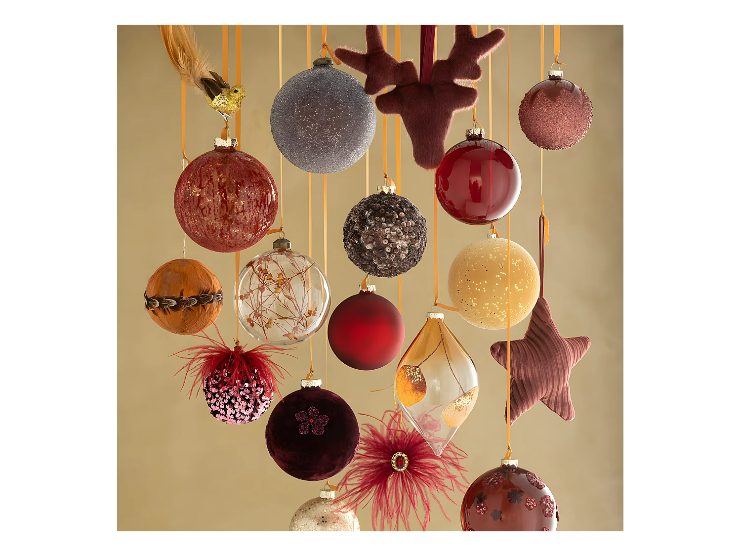 Scatola di 4 palline di Natale in vetro Bordeaux 12x12x12 cm