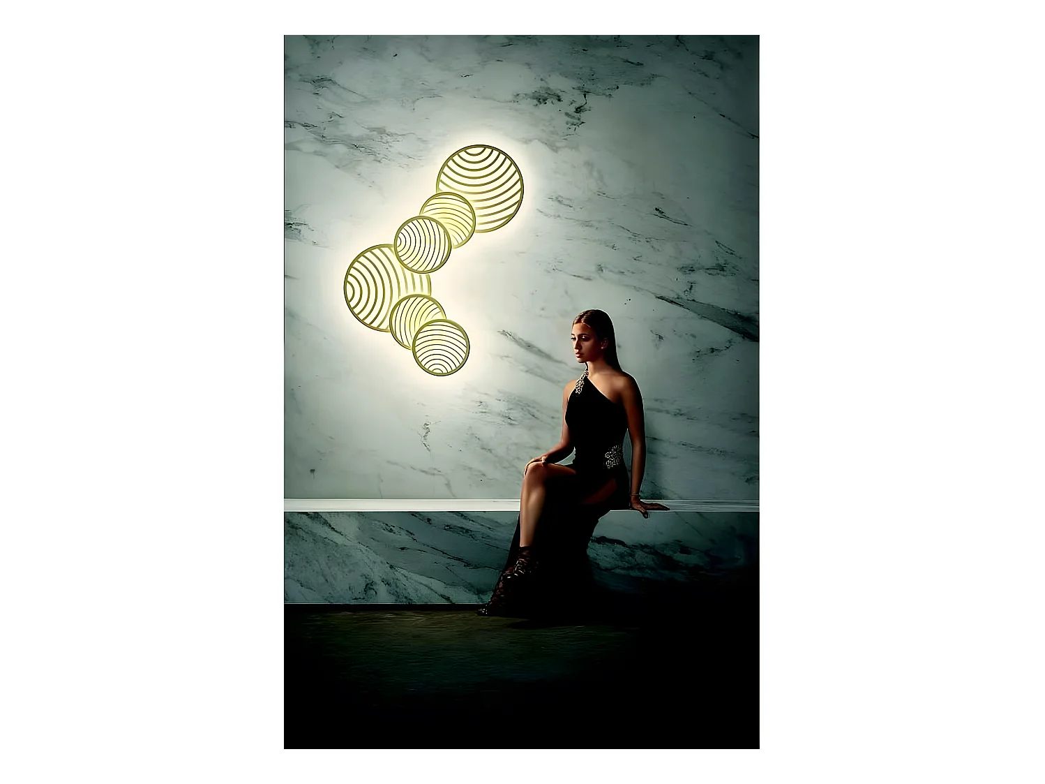 Aplique-Plafond LED 30w modèle COLLAGE en couleur or de MANTRA