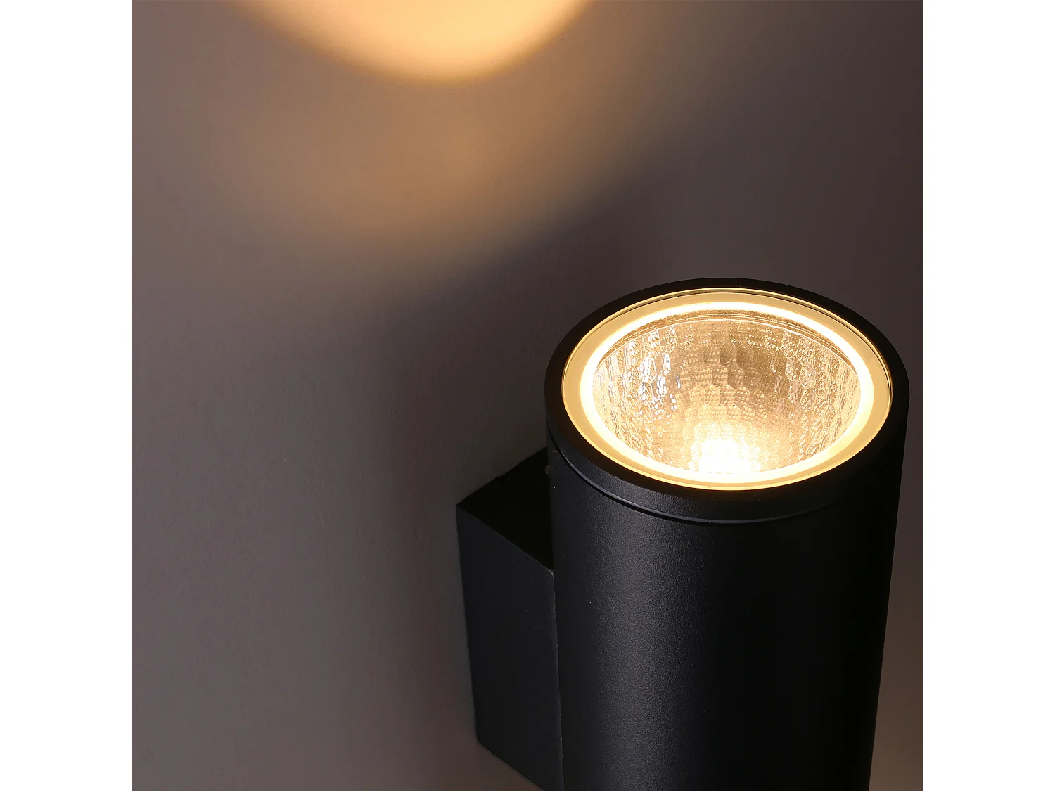 Applica ip54 modello Orion Double Emission LED Black FORLIGHT
