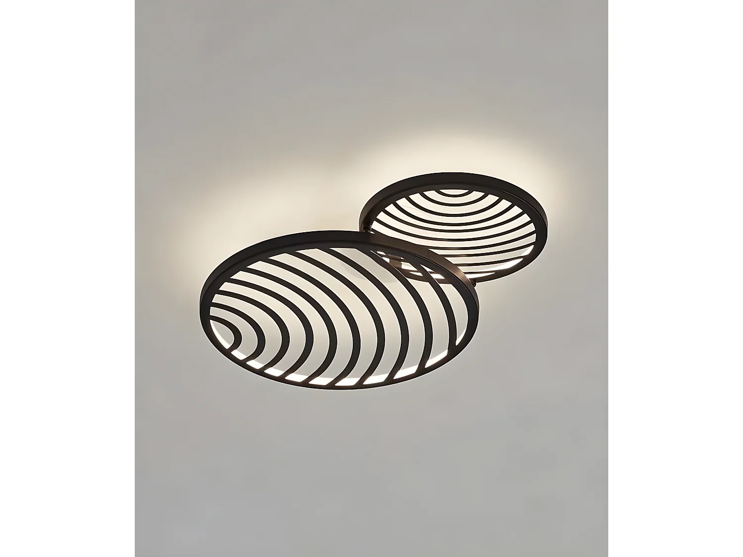 Lampe Plafond LED 60w modèle COLLAGE en noir MANTRA