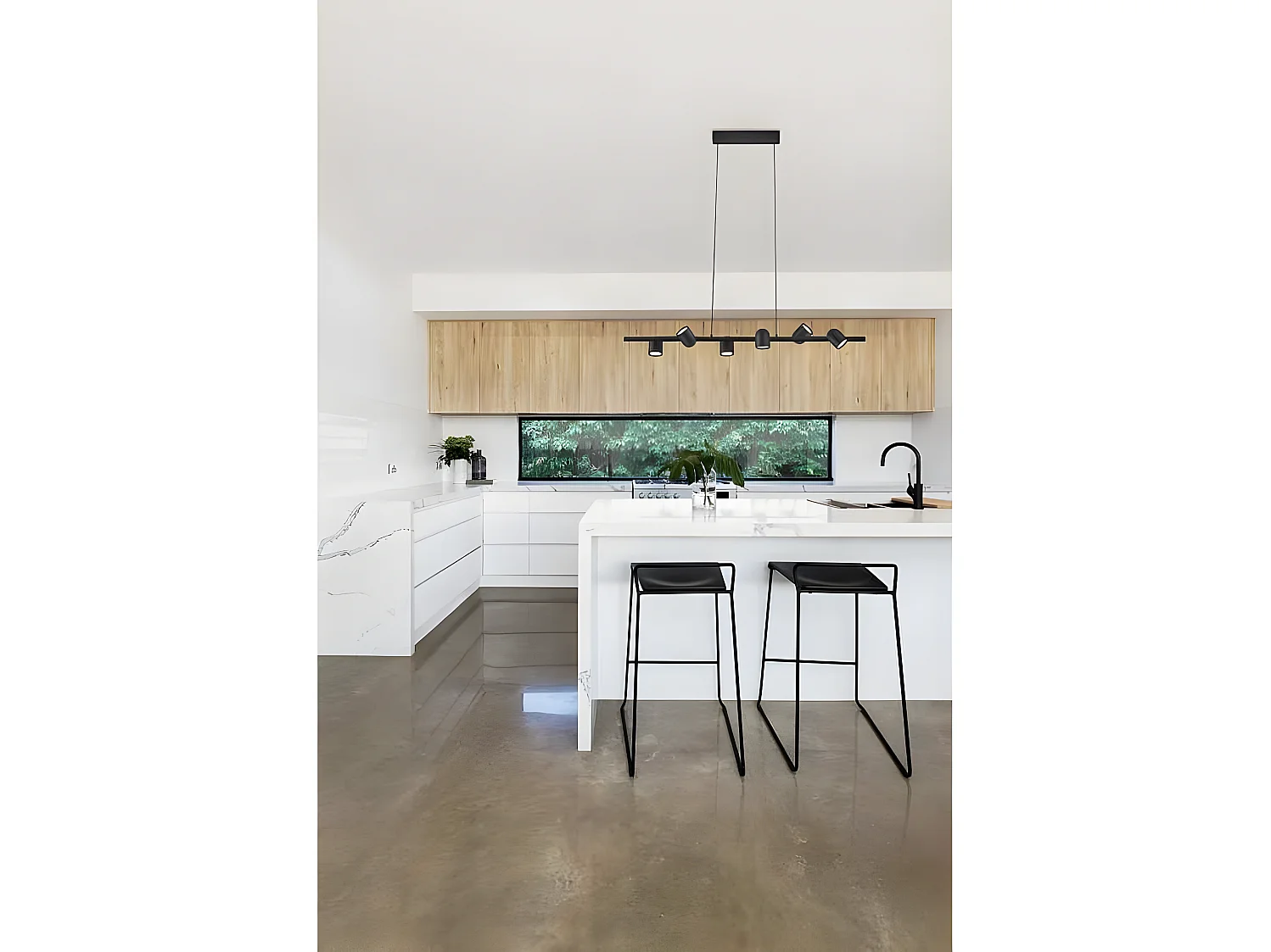 Plafondnier Linear 6 White lights modèle IOS MANTRA