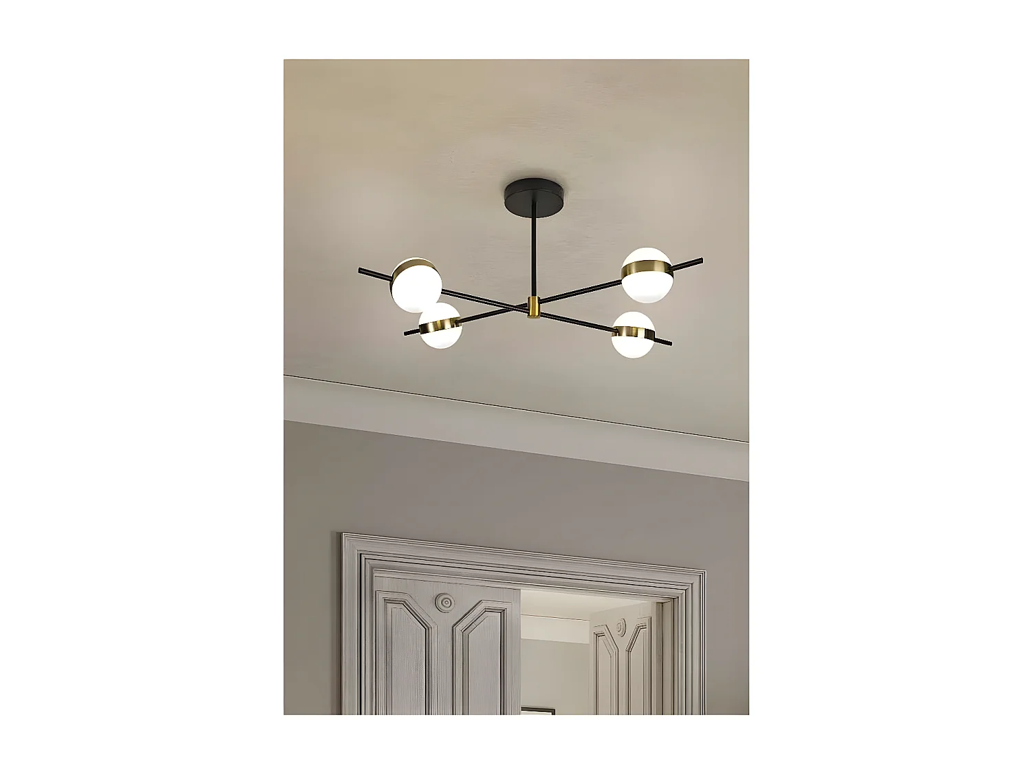 Plafondd décoratif en couleur or cuba modèle 4 lumières Nouveauté MANTRA