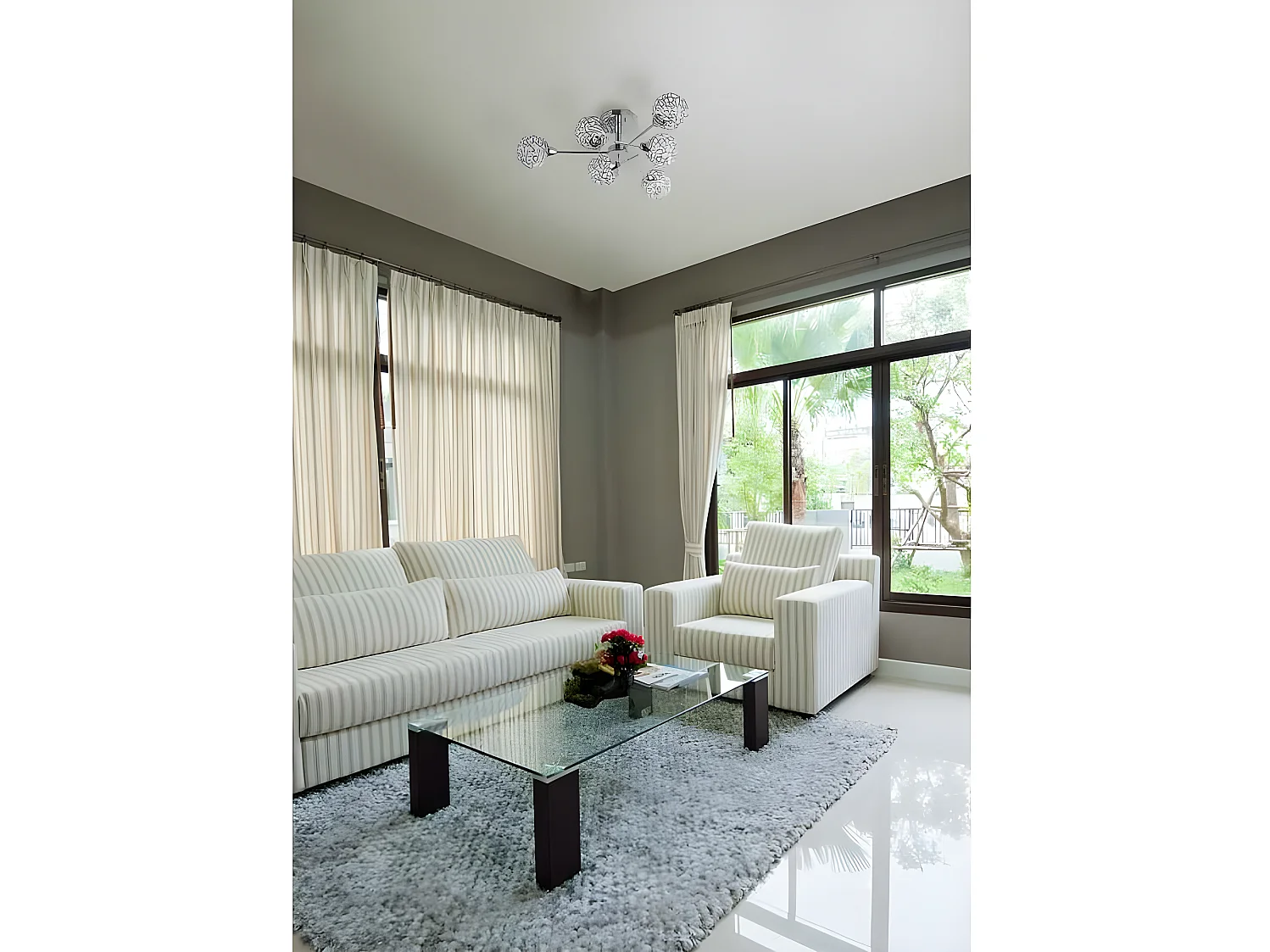 Plafon De 6 Luces Modelo Speke Cuero