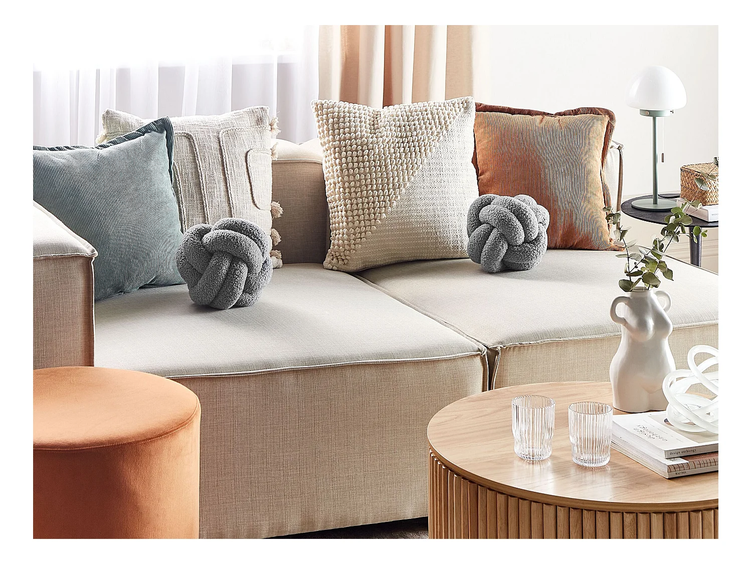 Set aus 2 modernen Boucle Deko Knoten Kissen Grau 19 x 19 cm Malni