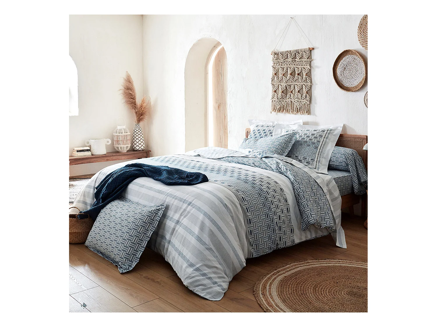 Drap housse imprimé 90x200 cm coton DIEGO bleu baltique Bonnet 40 cm