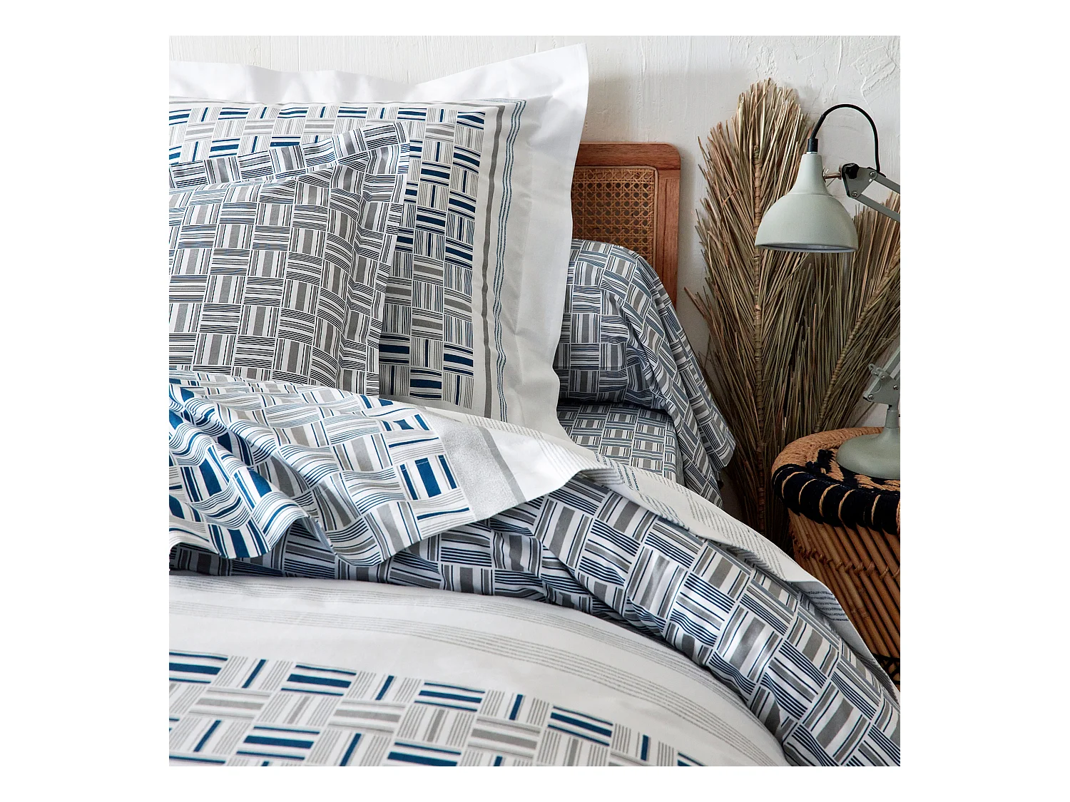 Drap housse imprimé 90x200 cm coton DIEGO bleu baltique Bonnet 40 cm