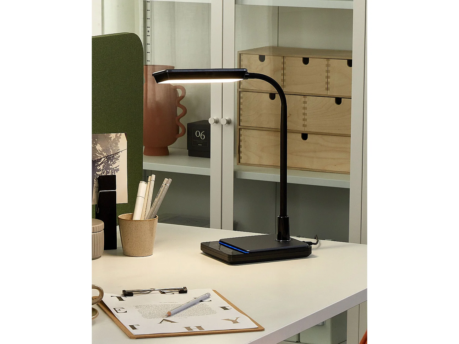 Schreibitschlampe LED schwarz 38 cm verstellbar dimmbar Modern Centaurus