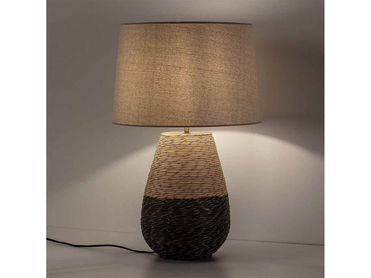 Lampe à poser Botan en rotin naturel, diamètre 40,5 cm