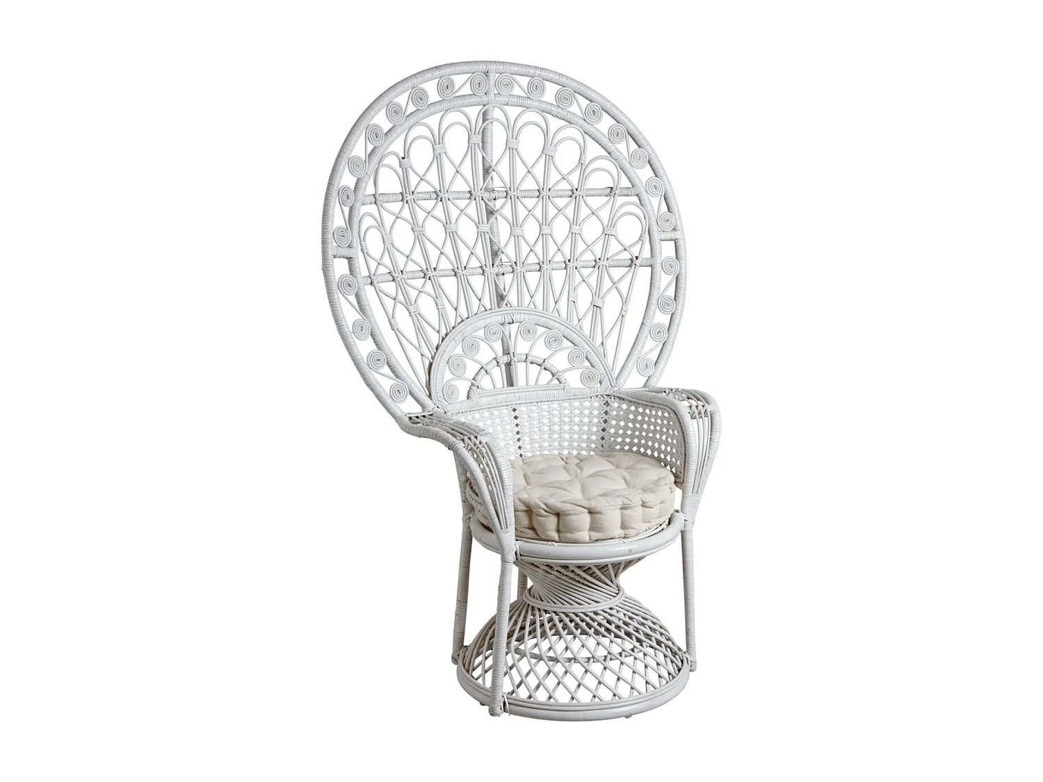 Fauteuil Emmanuelle en rotin laqué blanc avec coussin