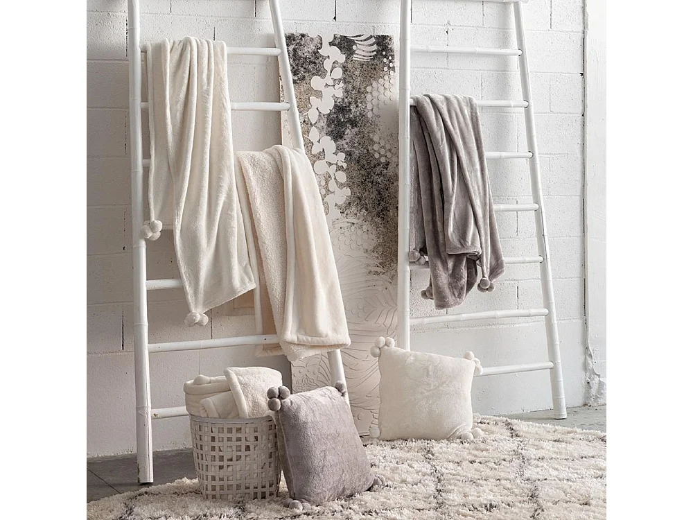 Plaid en polyester avec  pompons Tender 170 x 130 cm Neige