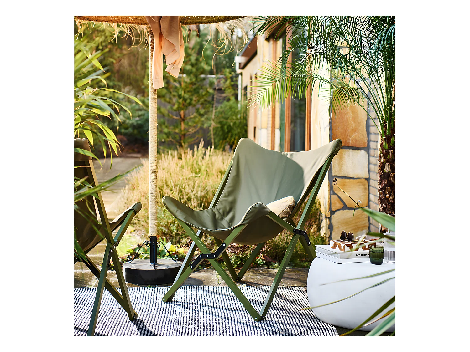Lazy Afternoon - Fauteuil de jardin pliable en tissu et métal - Vert kaki