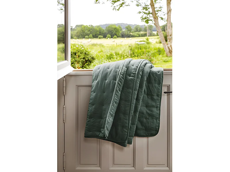 Plaid matelassé aspect lavé-froissé "Angkor" Toison d'Or