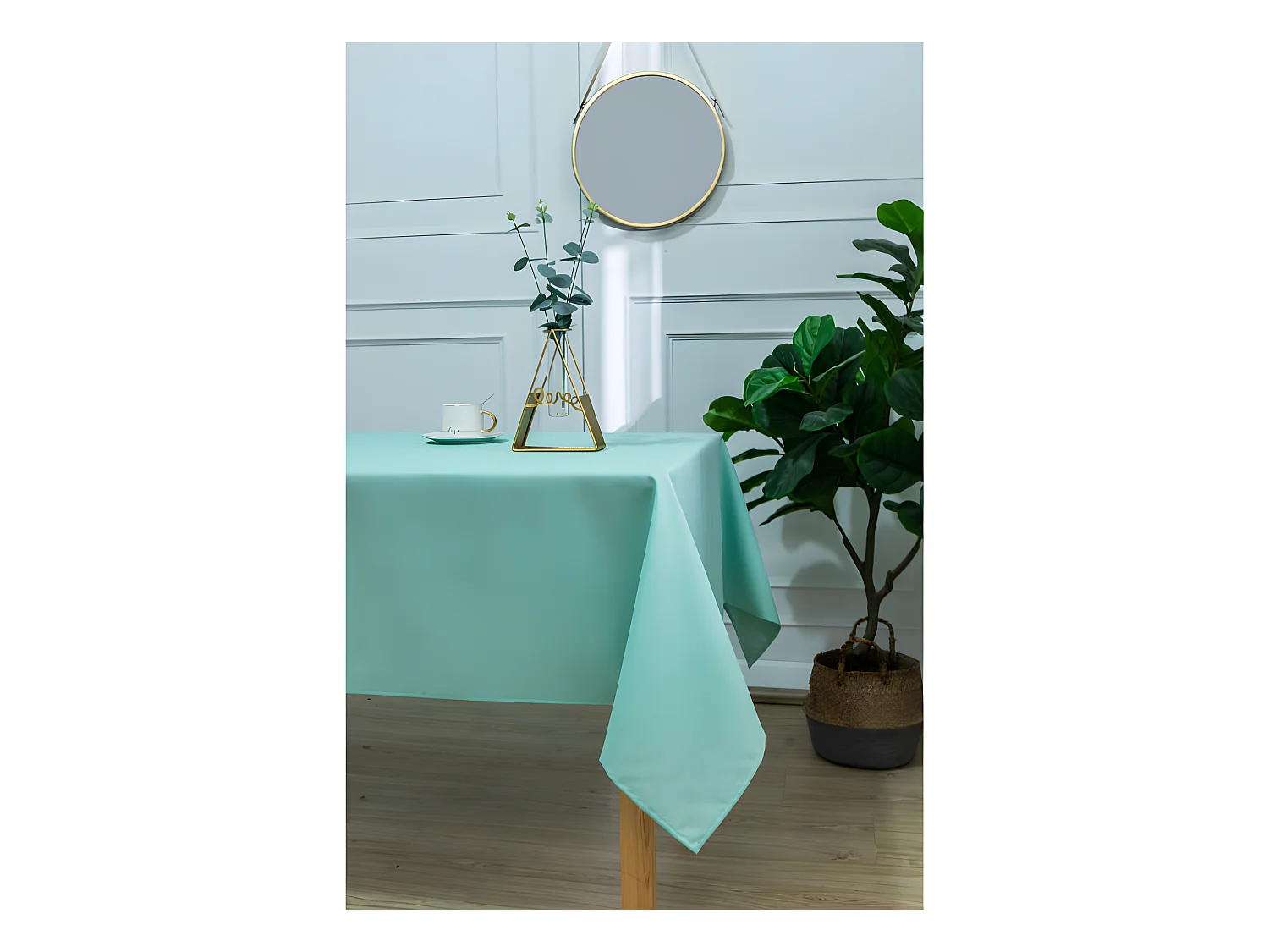 Nappe enduite avec traitement antitache Menthe rectangulaire 145 x 240 cm