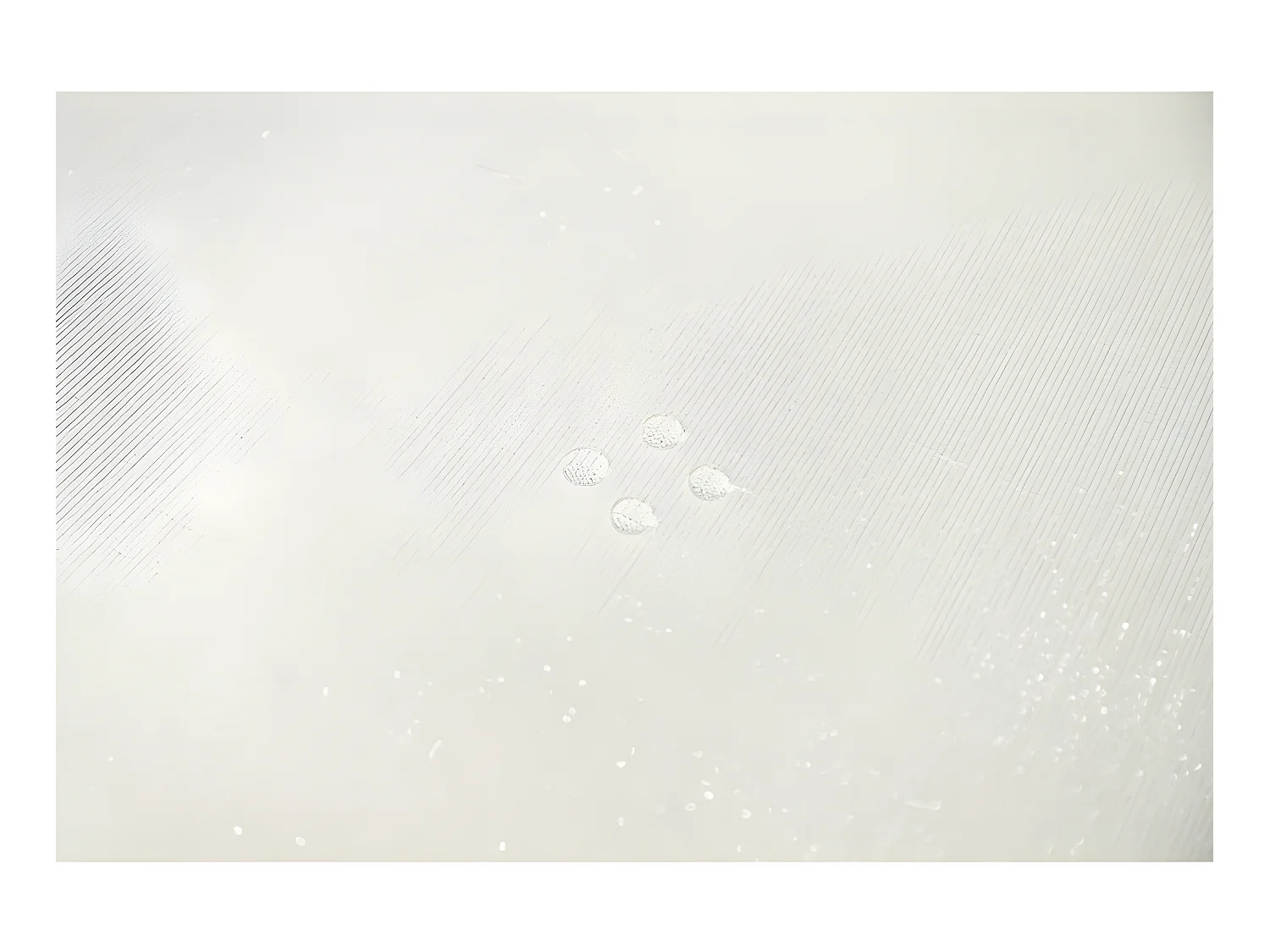 Nappe anti tache ronde "Paillettes" 160 cm (4 à 6 couverts)